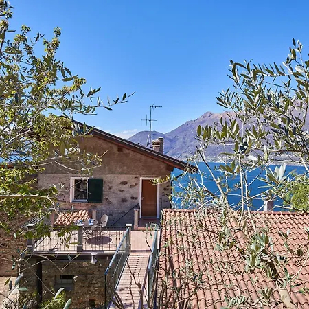 Oro Del Lario-1 By Interhome *